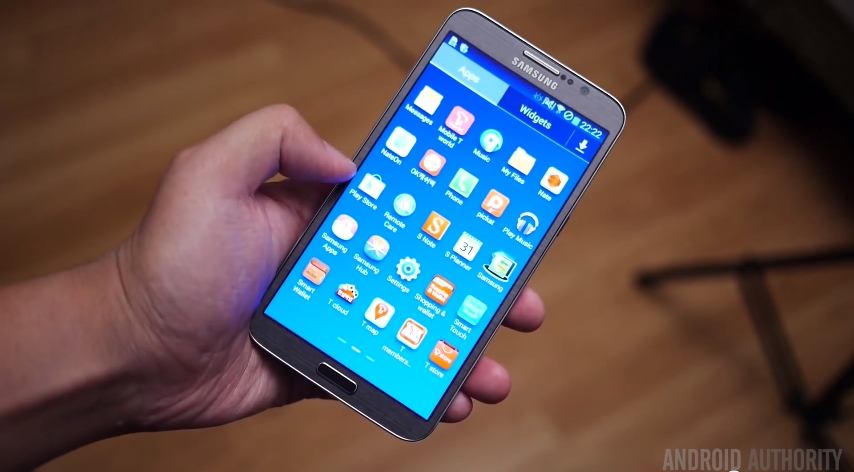 三星手机屏幕上的Galaxy TouchWiz。