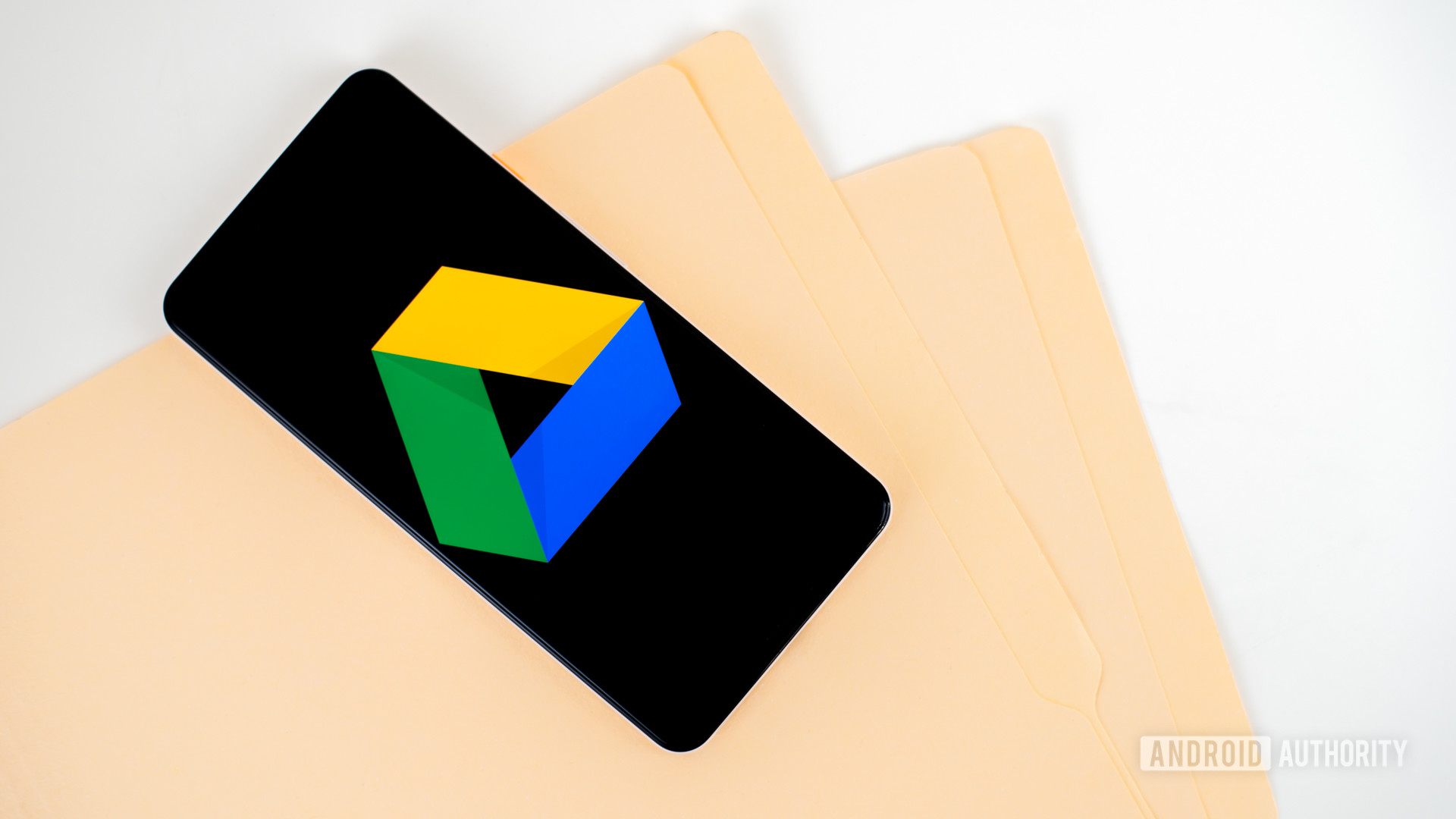 智能手机上的Google Drive徽标库存照片1