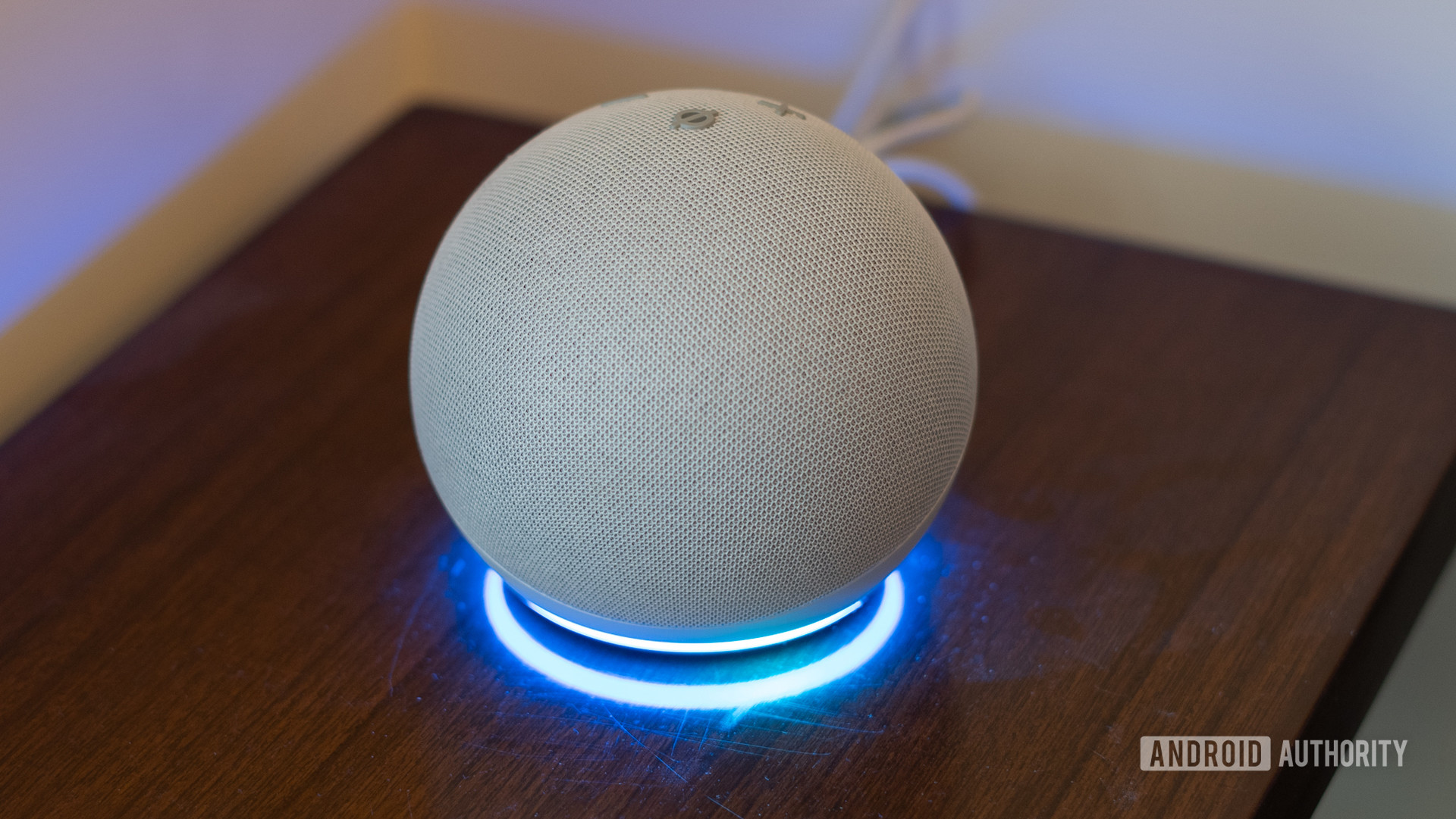 Echo Dot 2020第四代灯1