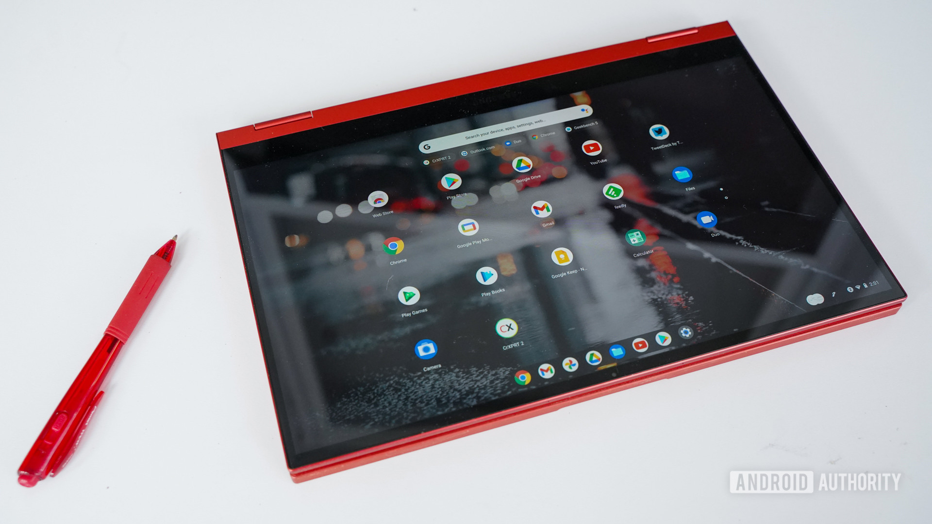 三星Galaxy Chromebook 2带有可选的红色笔